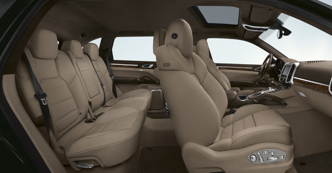 2013 Porsche Cayenne Arrives at Park Place Porsche in Dallas Park